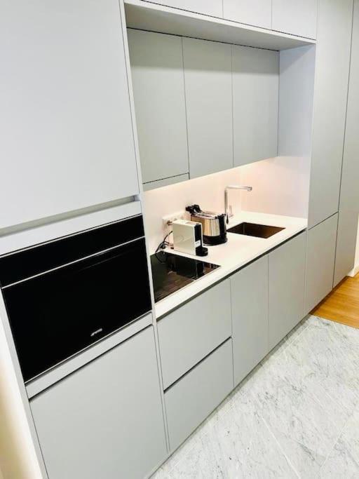 Appartement Crespo High Class Next To Saldanha Lisboa